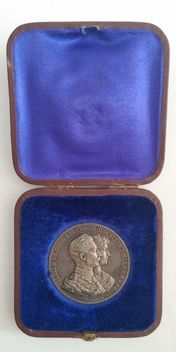 Silbermedaille relief - 50,